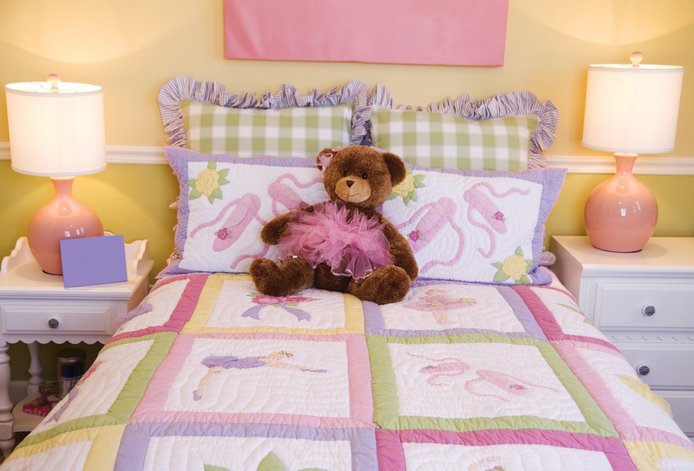 toddlers-pink-bedroom