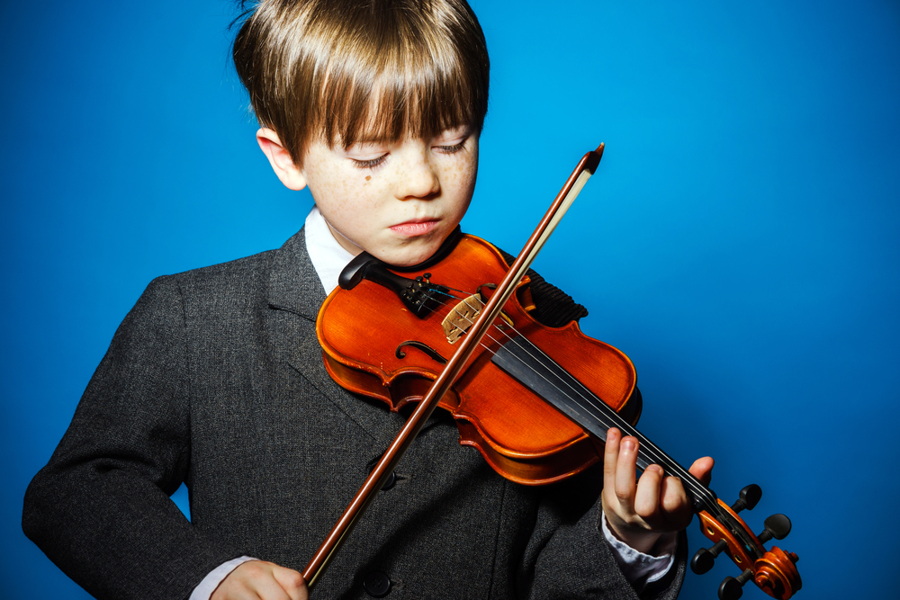 boy-with-a-violin