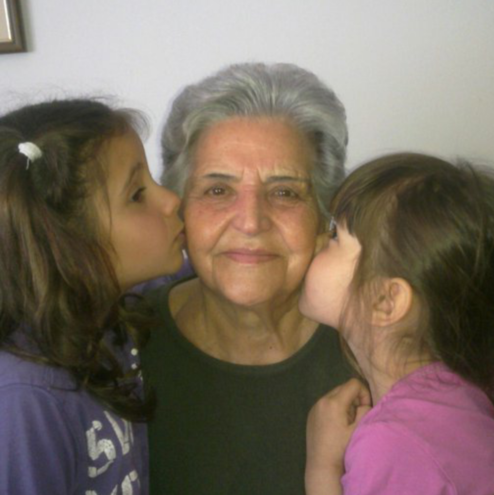 Grandma with granddaugthers