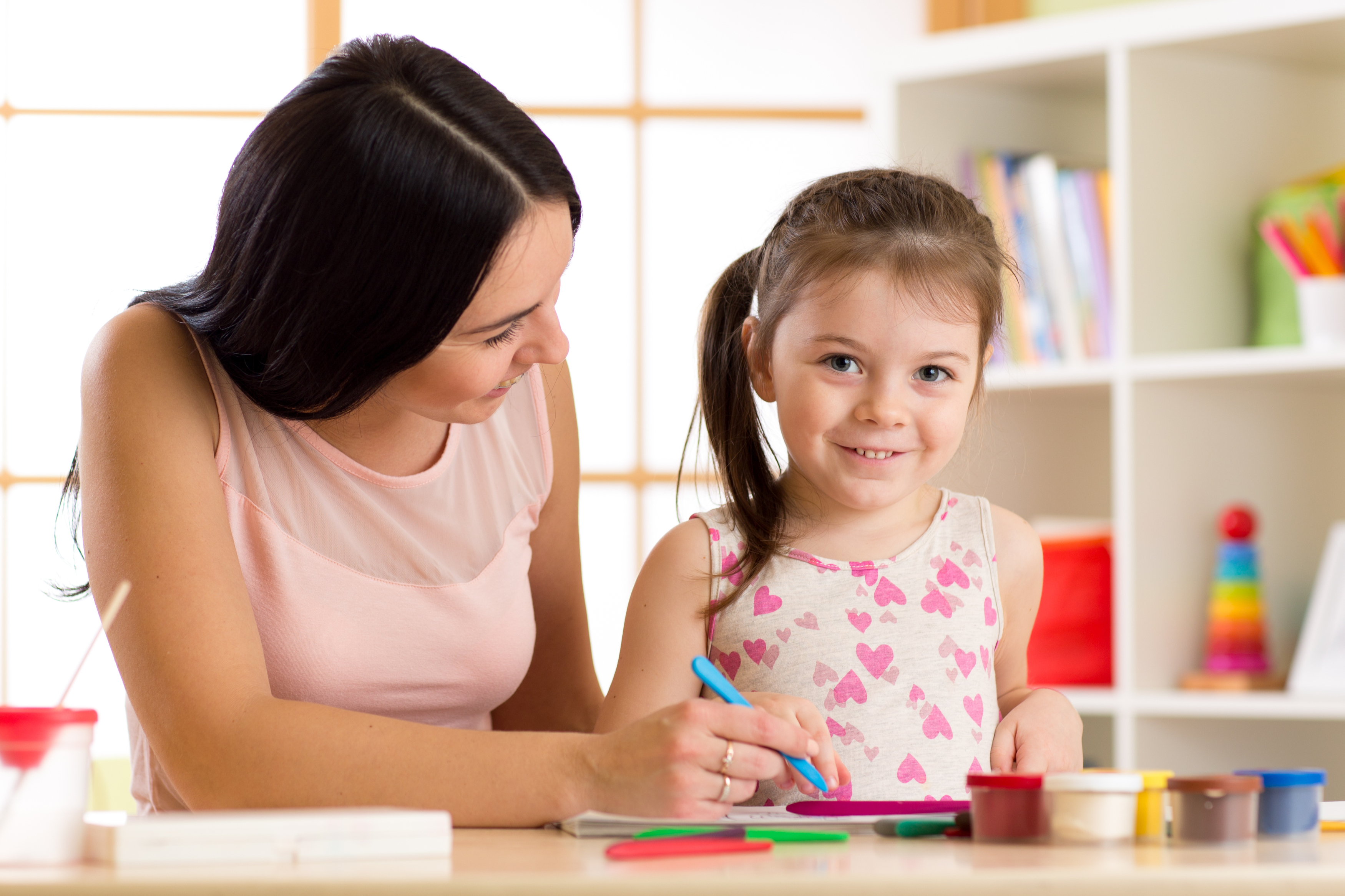 portrait-happy-mother-child-daughter-painting