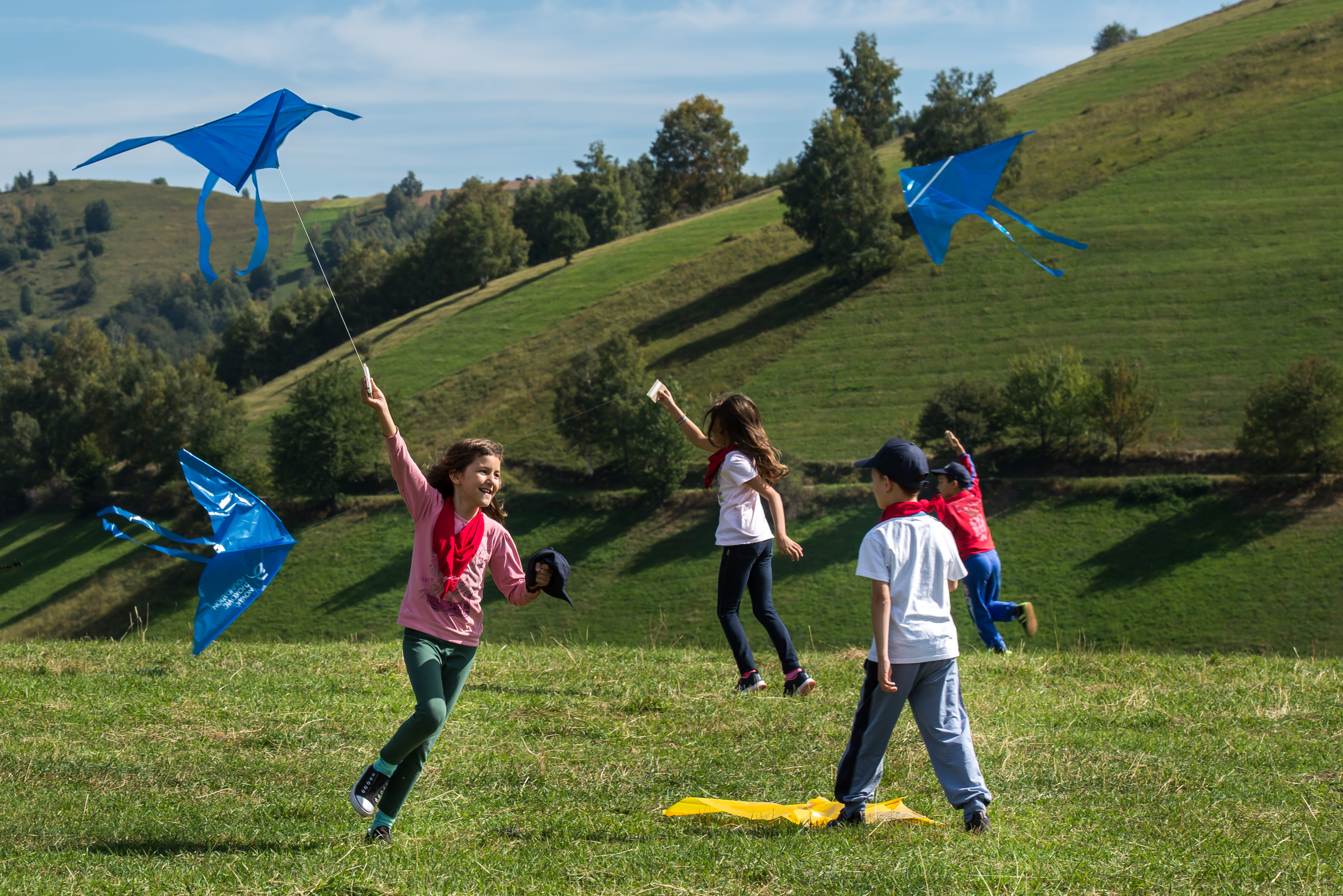 Kite riding during our 6th Friendship Games that gathered more than 100 kids from Serbia